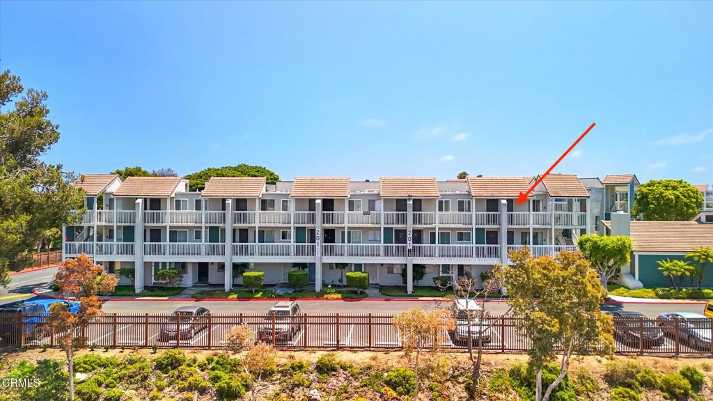 Anacapa View Townhomes - 0300 - Residential