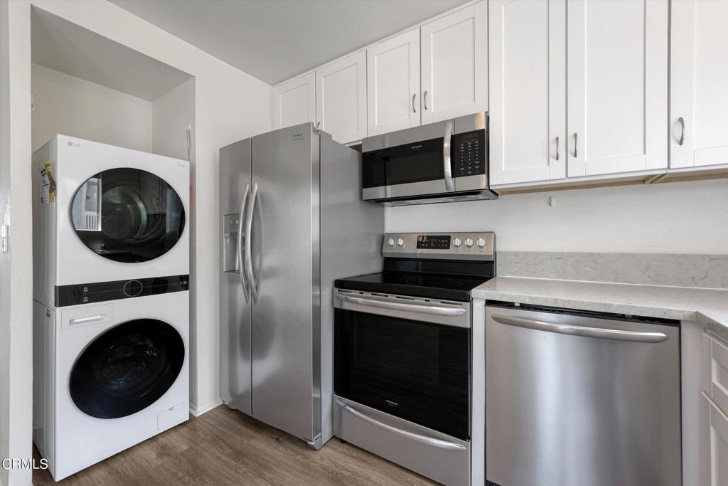 Anacapa View Townhomes - 0300 - Residential