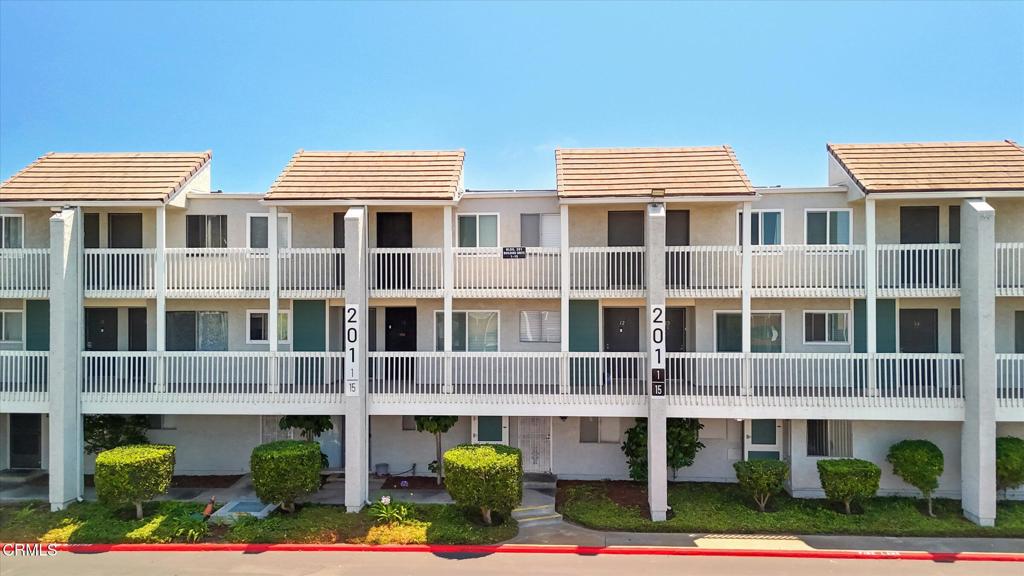 201 S Ventura Road 15