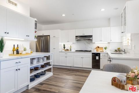 Tiny photo for 11766 W Sunset Boulevard #302, Los Angeles, CA 90049 (MLS # 25623747)