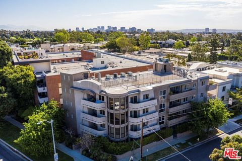 Tiny photo for 11766 W Sunset Boulevard #302, Los Angeles, CA 90049 (MLS # 25623747)