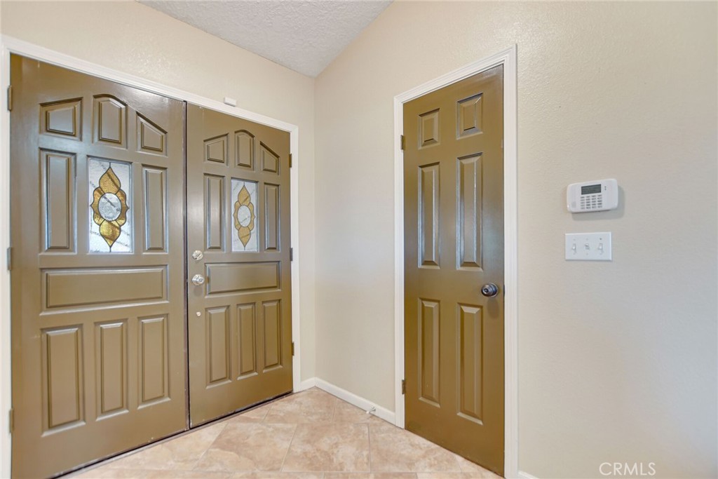 13968 Jicarilla Road