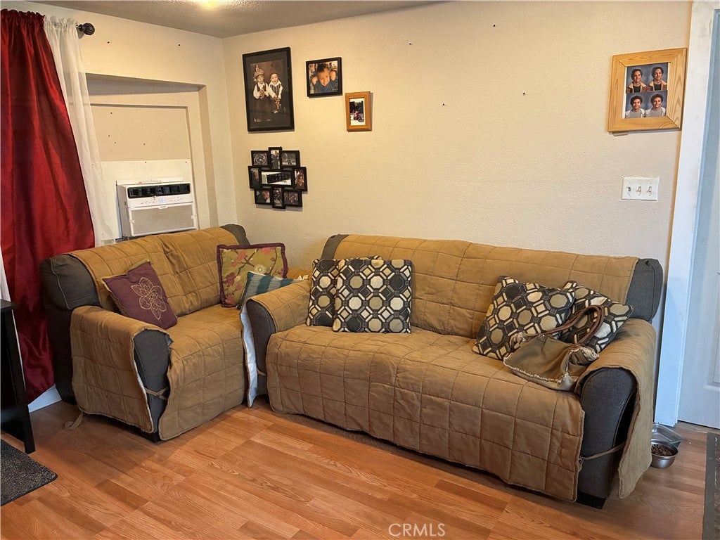 1258 rosamond Boulevard 41