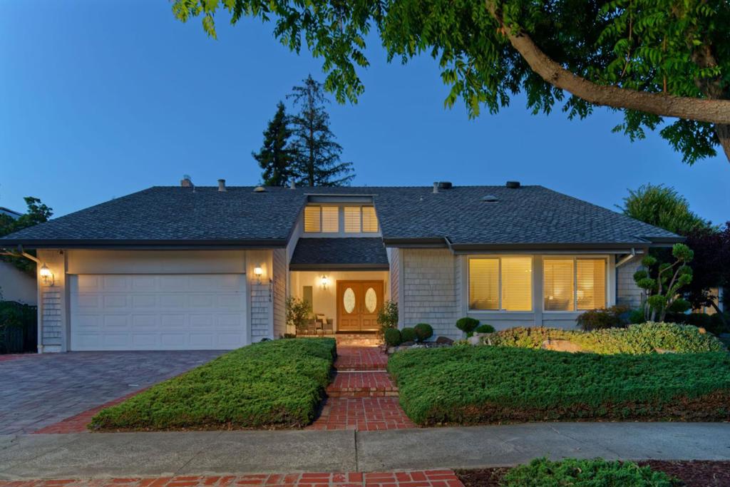 7046 Calcaterra Drive