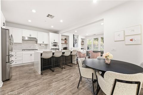 54 Prickly Pear Irvine CA 92618