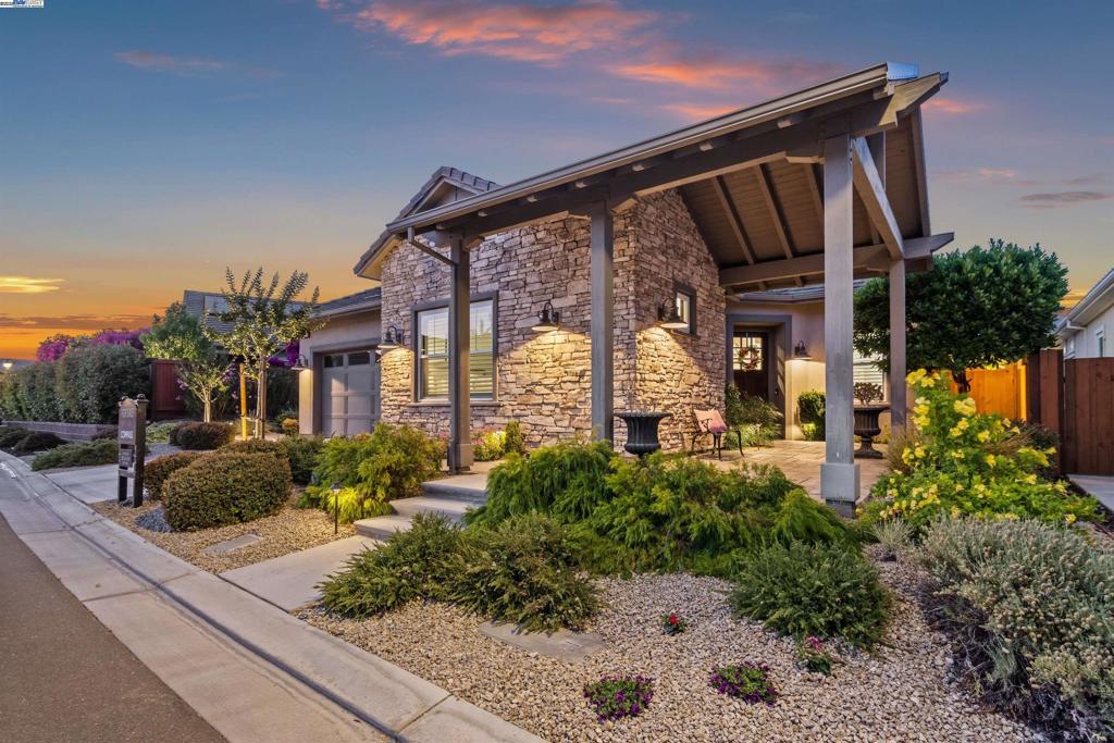 2015 Andalucia Ln