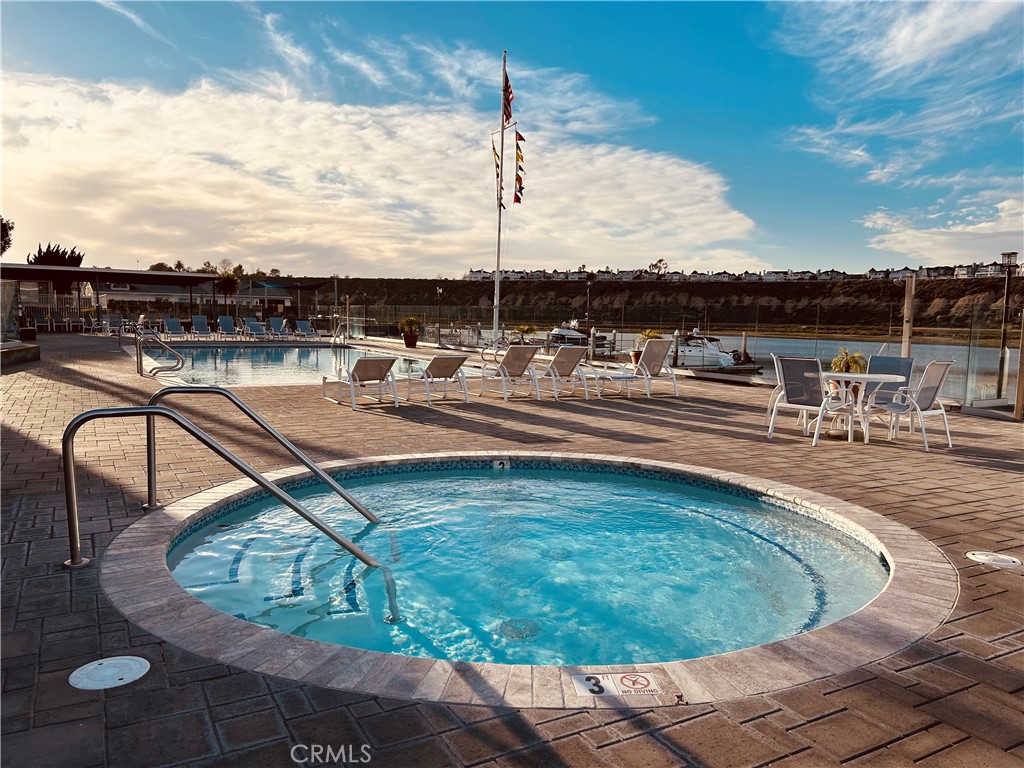 Bayside Village (BAYV) - Manufactured In Park