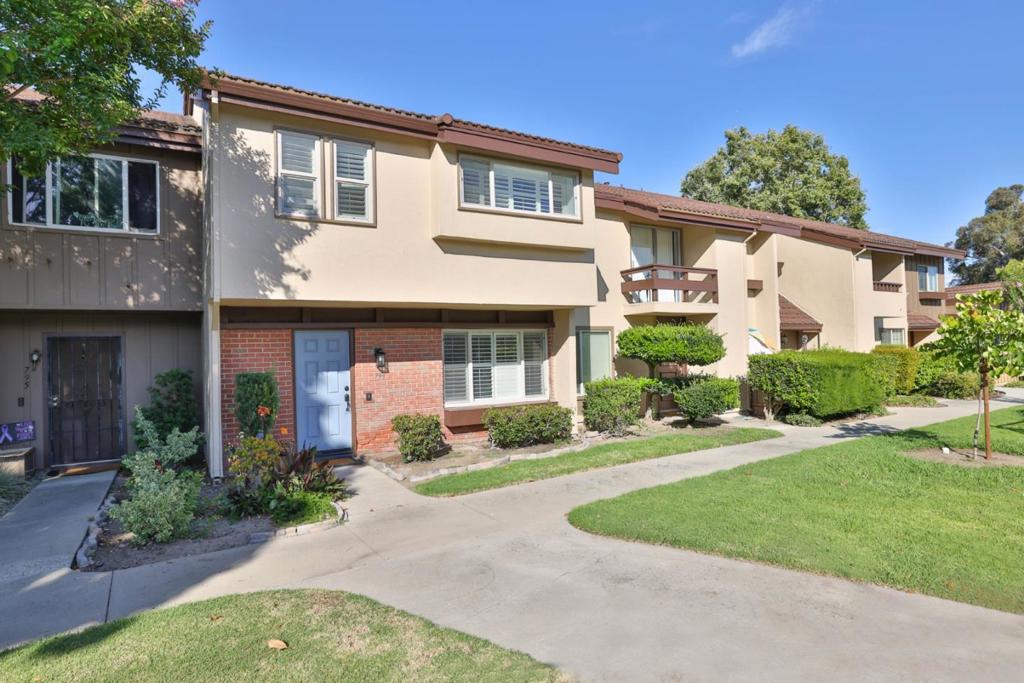 793 Sweetwater Way