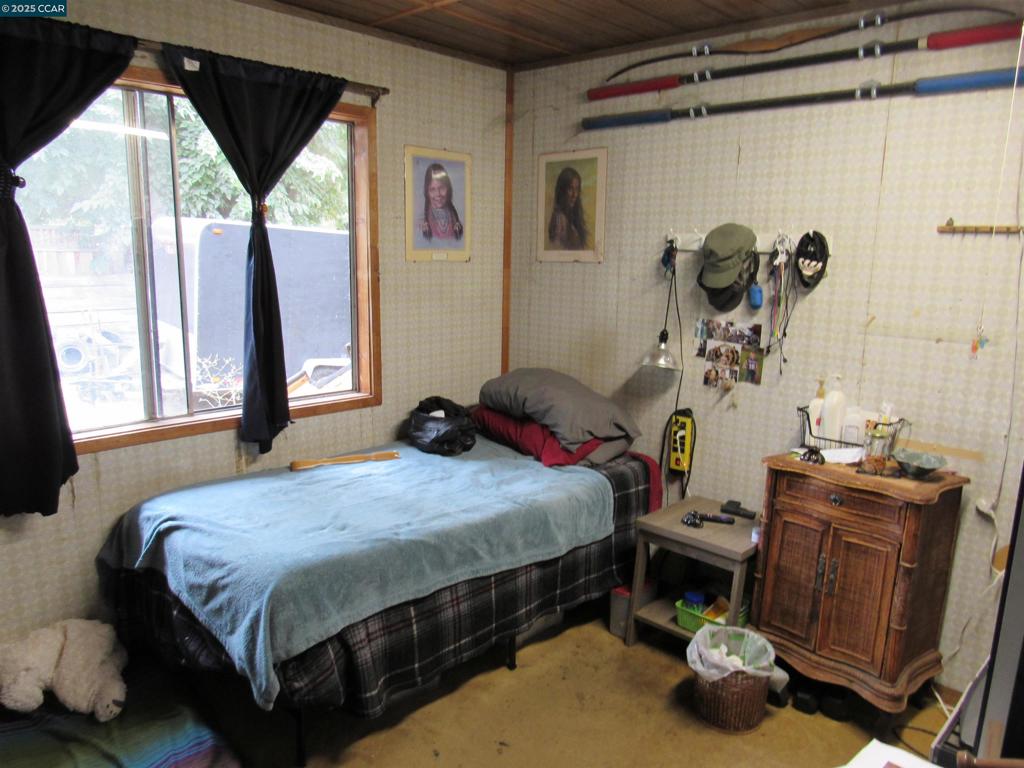 SANDMOUND ACRES - Residential