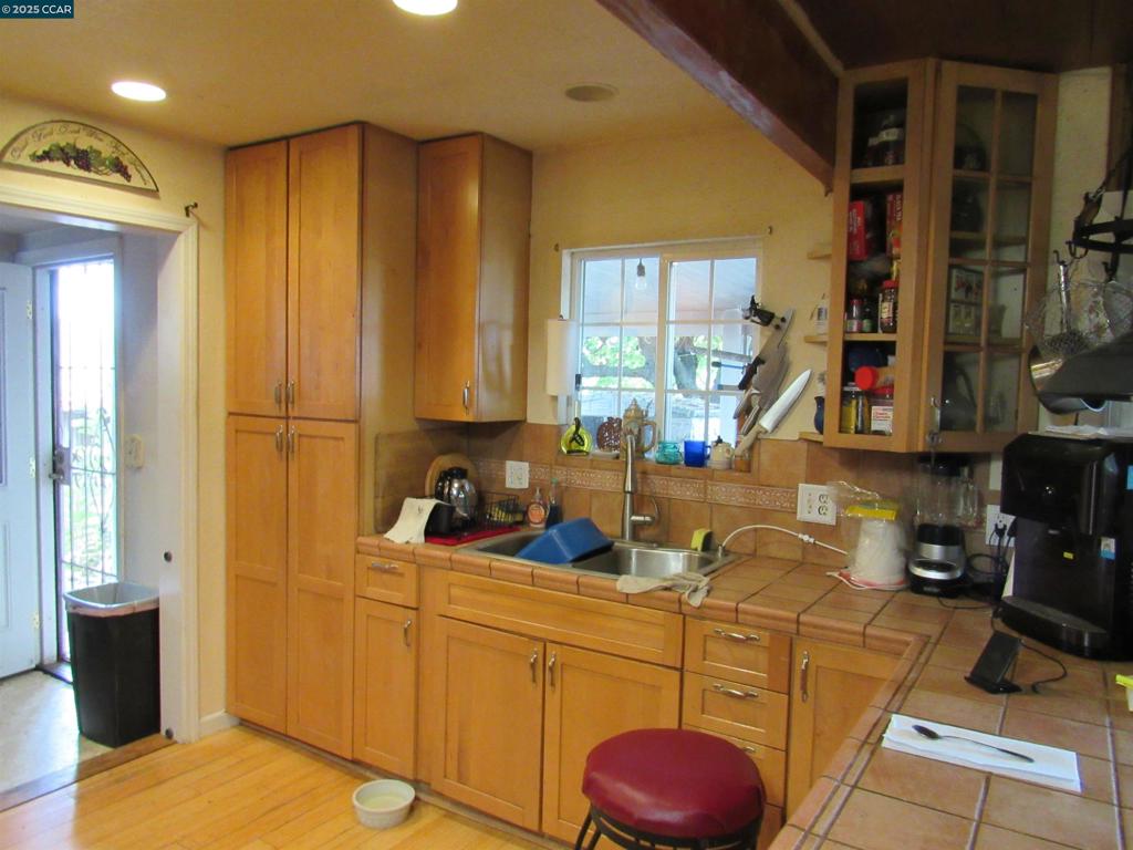 SANDMOUND ACRES - Residential