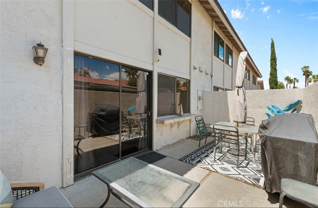 Mountain Shadows (PS) (33468) - Residential Lease