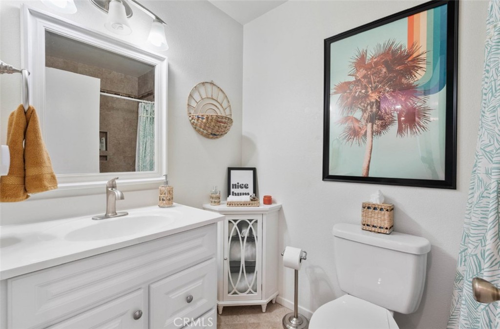 Mountain Shadows (PS) (33468) - Residential Lease