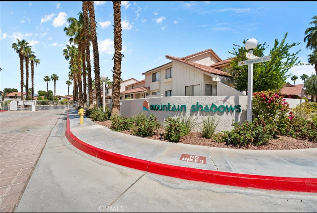 Mountain Shadows (PS) (33468) - Residential Lease