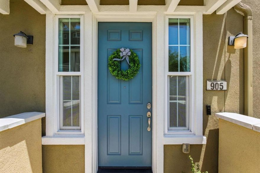 One Marina community in Redwood City.  2 bedrooms 2.5 baths, wood floors, inside laundry, attached 2 car garage.  AC, water views. Stairs from foyer then living space all on one level.