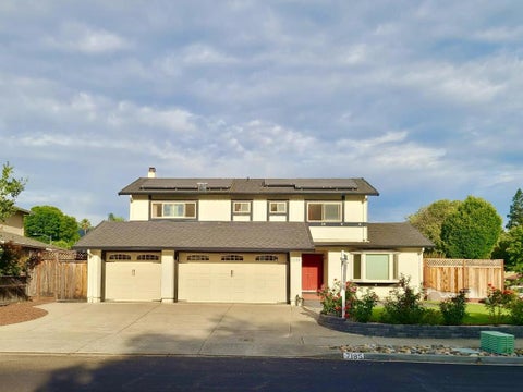 Photo of 7185 Orchard Drive, Gilroy, CA 95020 (MLS # ML82054864)