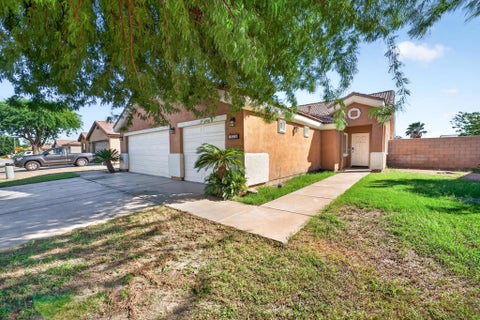 Photo of 83963 Fiesta Road, Coachella, CA 92236 (MLS # 219154516DA)