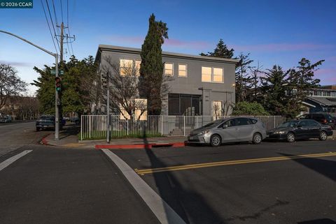 Photo of 1401 1401 Bissell Ave Ave, Richmond, CA 94801 (MLS # 41126531)