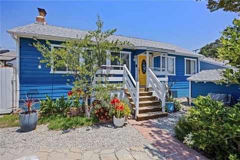 Photo of 3427 encinal Street, La Crescenta, CA 91214 (MLS # SR26104089)