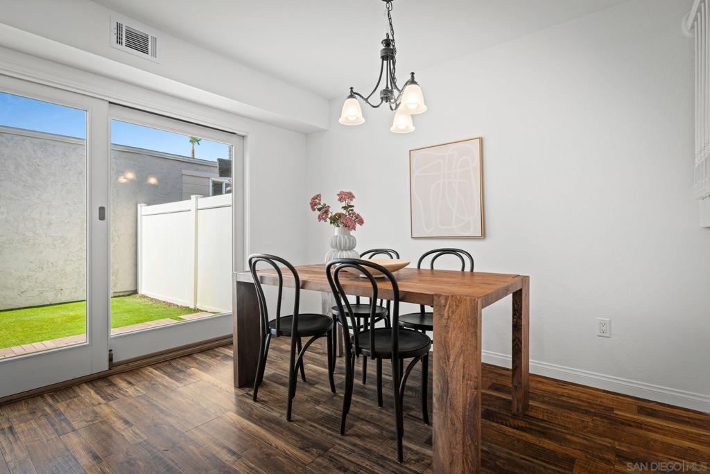 9404 Carlton Oaks Dr D