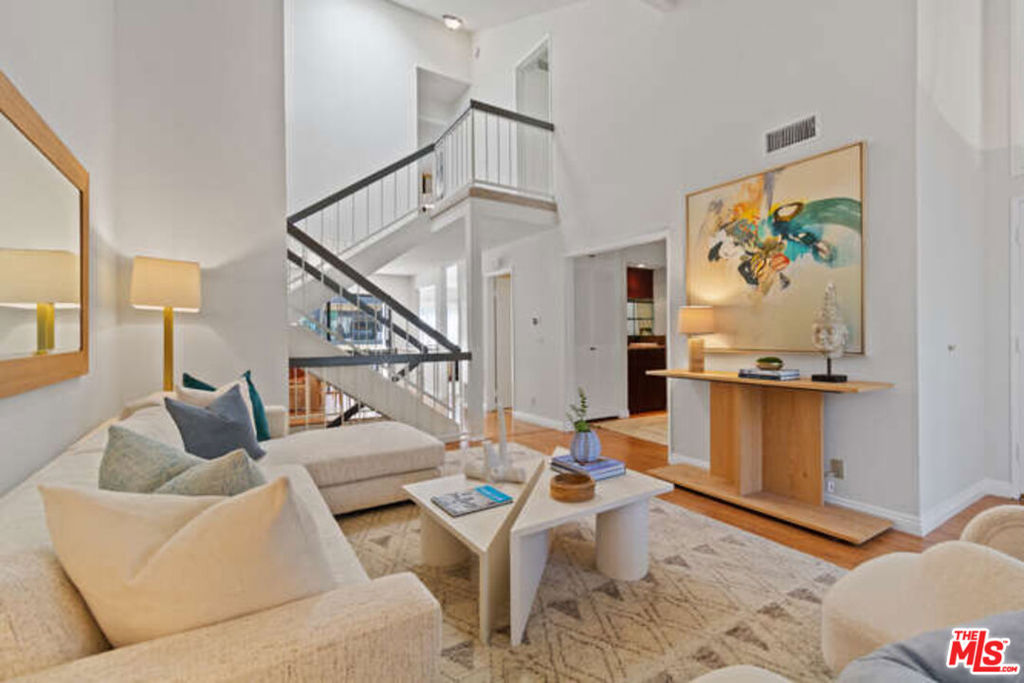 5008 Timberlake Terrace