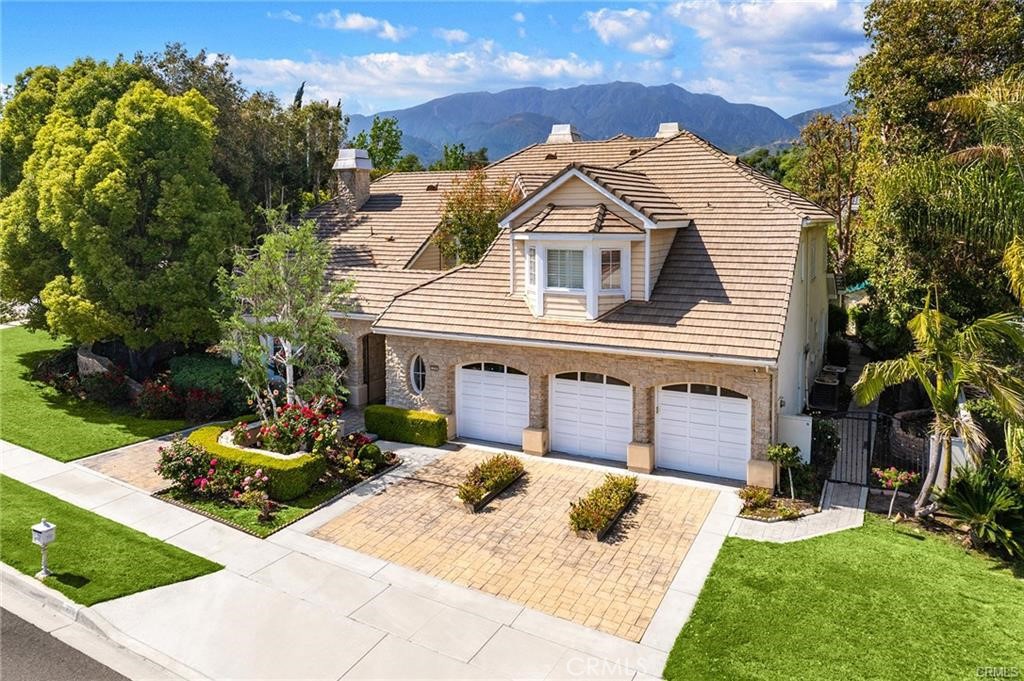 779 Coral Tree Way