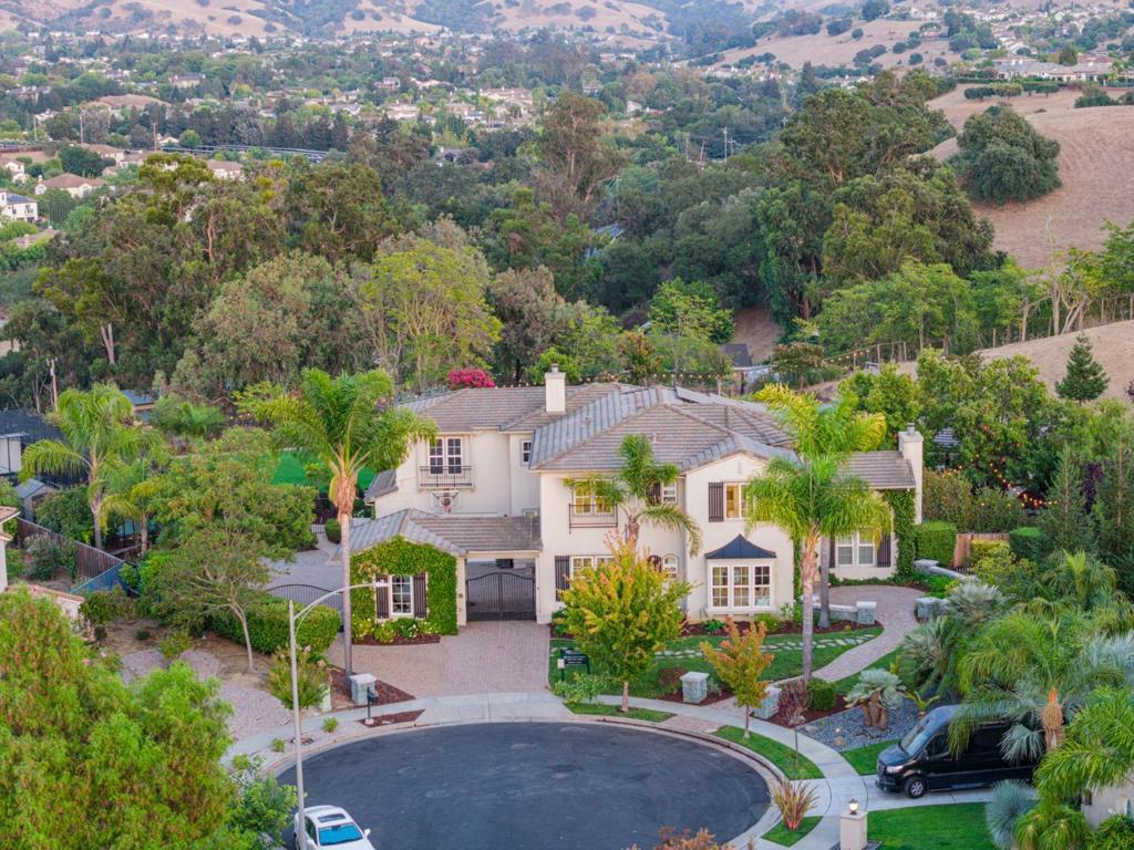 2365 Glen Creek Court