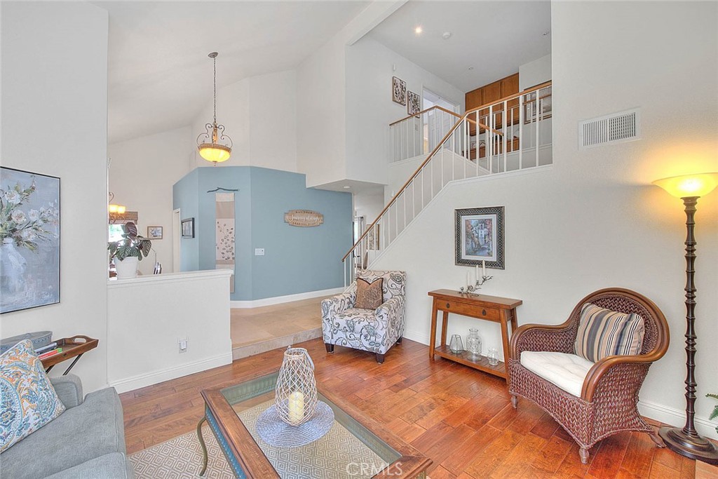 13563 Meadow Crest Drive