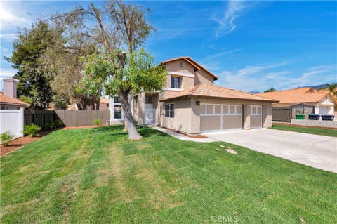 Photo of 44332 Olive AVE, Hemet, CA 92544 (MLS # SW26185101)