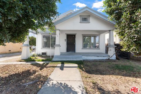 Photo of 854 W 64th Street, Los Angeles, CA 90044 (MLS # 25594531)