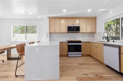 Photo of 1781 E Warrenton Ave, Anaheim, CA 92805 (MLS # OC26095641)