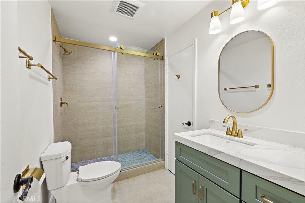 Santa Ana Country Club Area (SACC) - Residential Lease