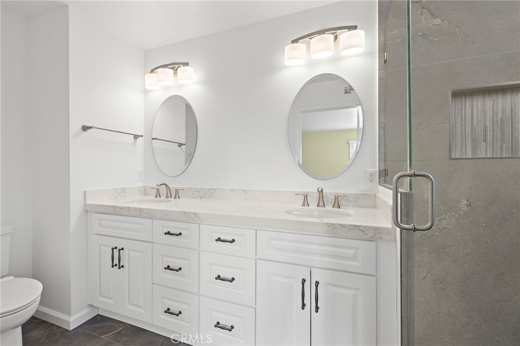 Santa Ana Country Club Area (SACC) - Residential Lease