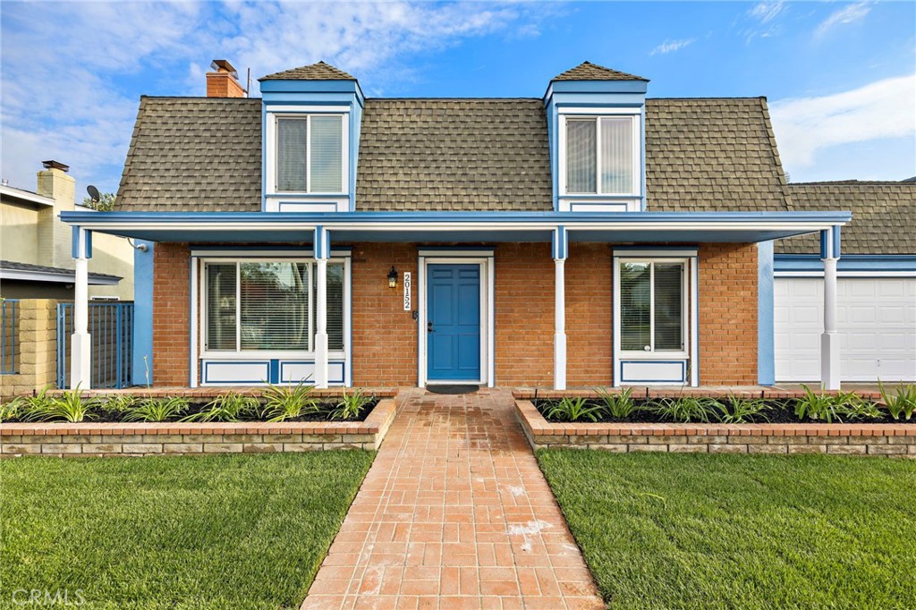 Santa Ana Country Club Area (SACC) - Residential Lease