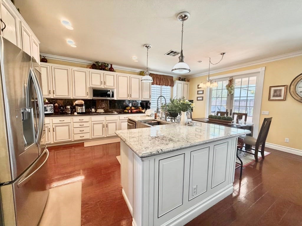 7212 Corona Valley Drive