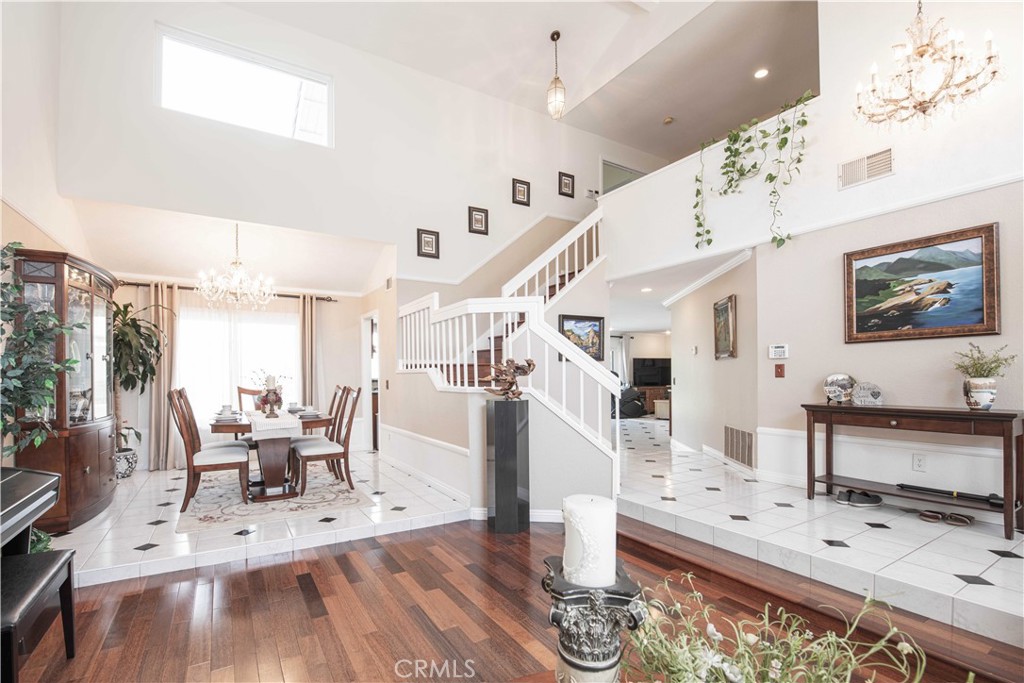 1008 Longview