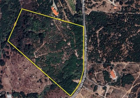 Photo of 6 El Prado Road Road, Temecula, CA 92590 (MLS # SW26065523)