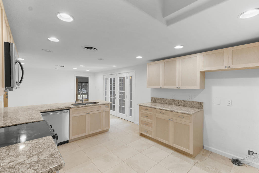 BDCC Country - Residential