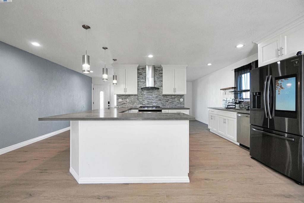 ANTIOCH - Residential