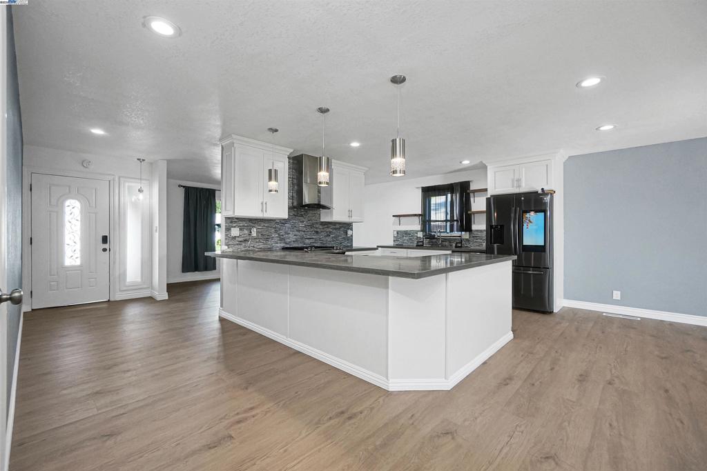 ANTIOCH - Residential