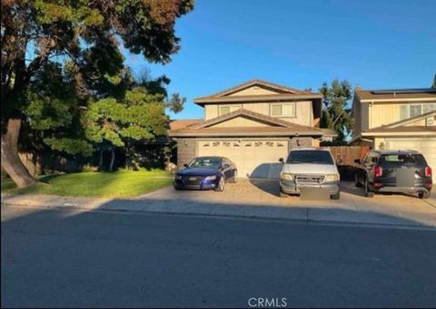 Photo of 1485 Goldenleaf Way, Stockton, CA 95209 (MLS # SR26069309)