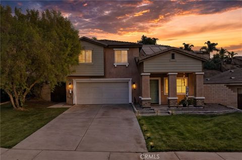 23678 cheyenne canyon drive menifee ca 92587