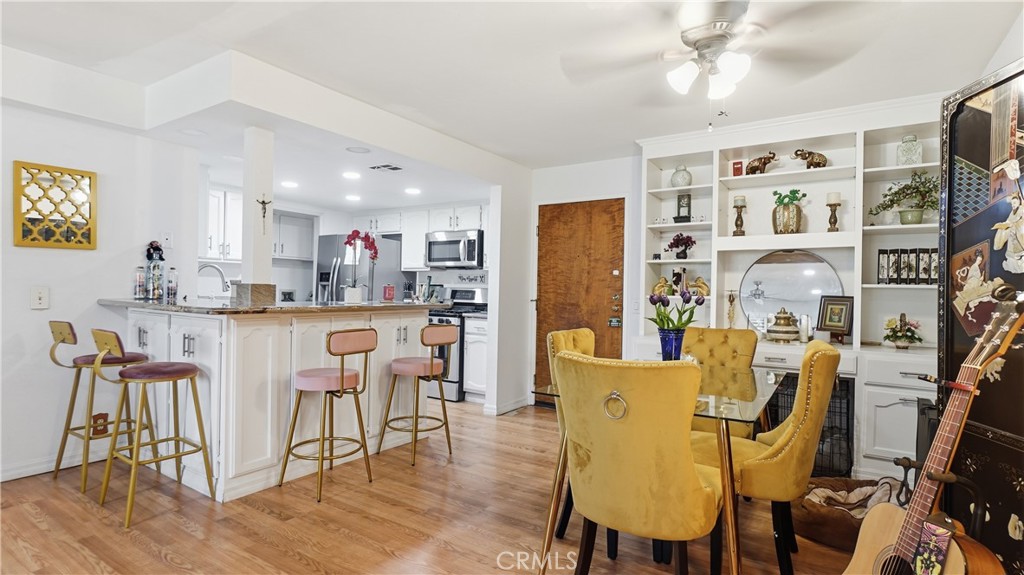 250 E Fern Avenue 210