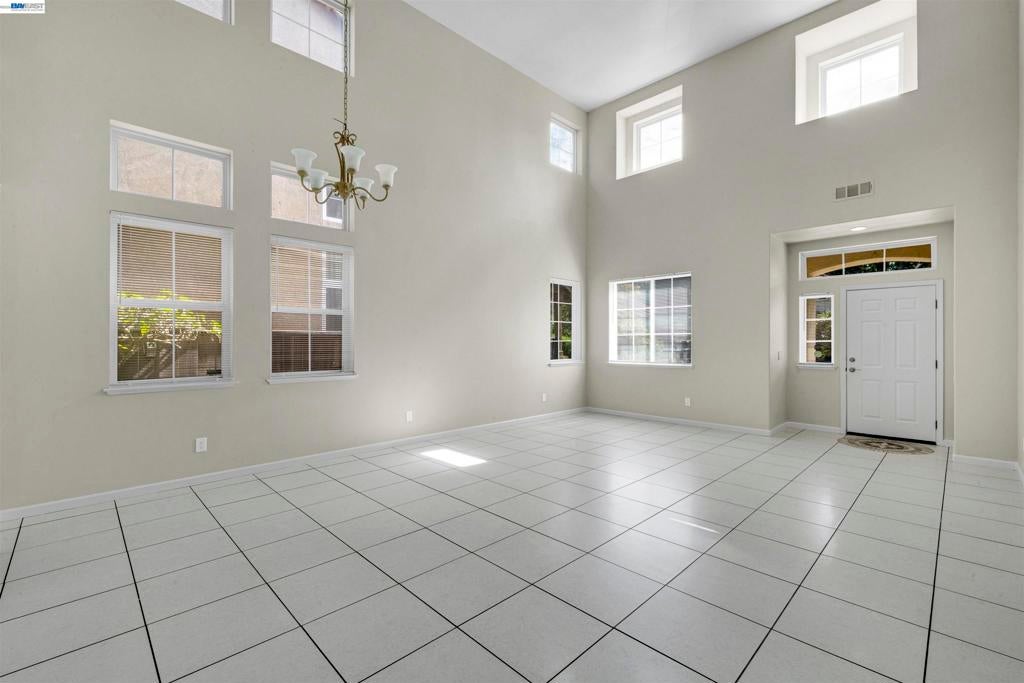 10324 Almanor Cir