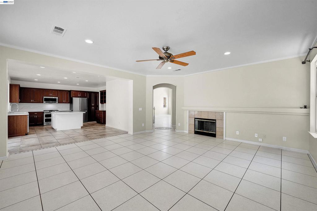 10324 Almanor Cir