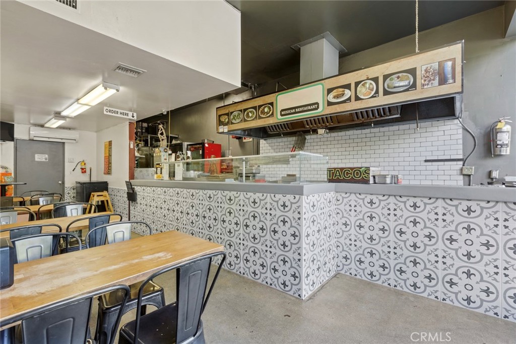 21620 Roscoe 21602-21604