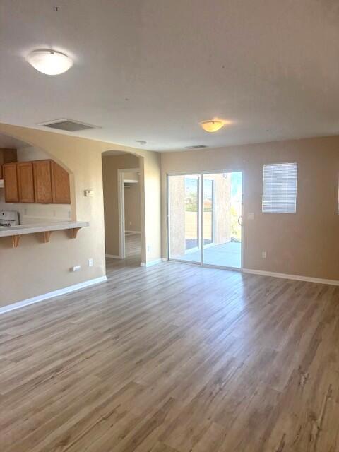 68093 Calle Las Tiendas