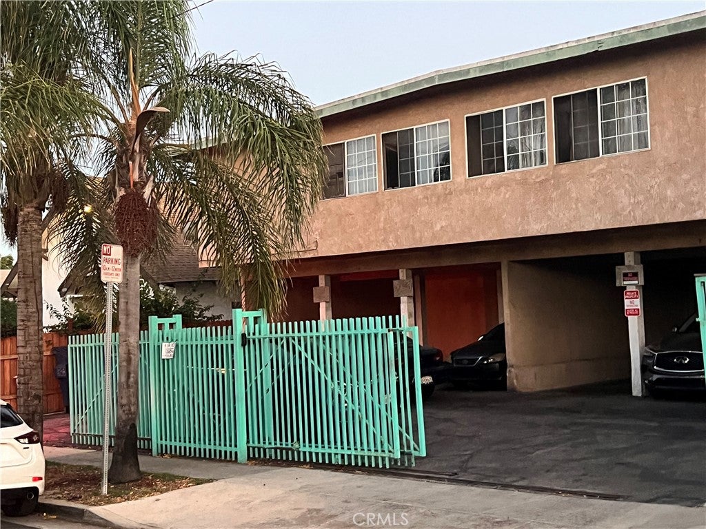 1038 W. 104th Street