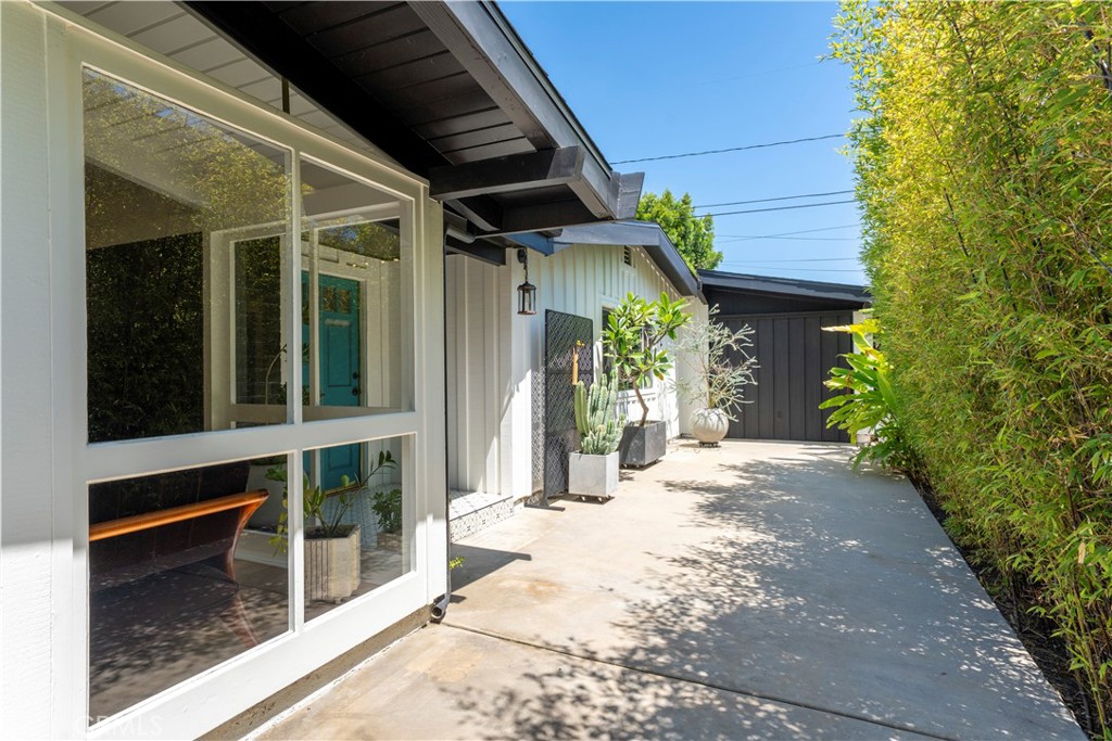 7213 E Lanai