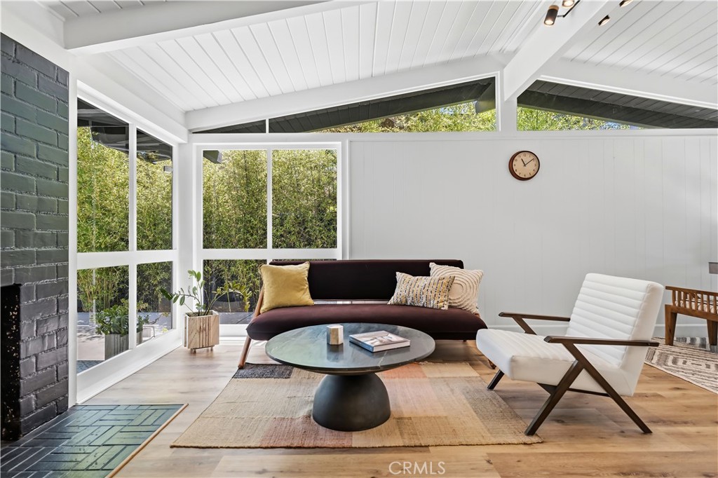 7213 E Lanai