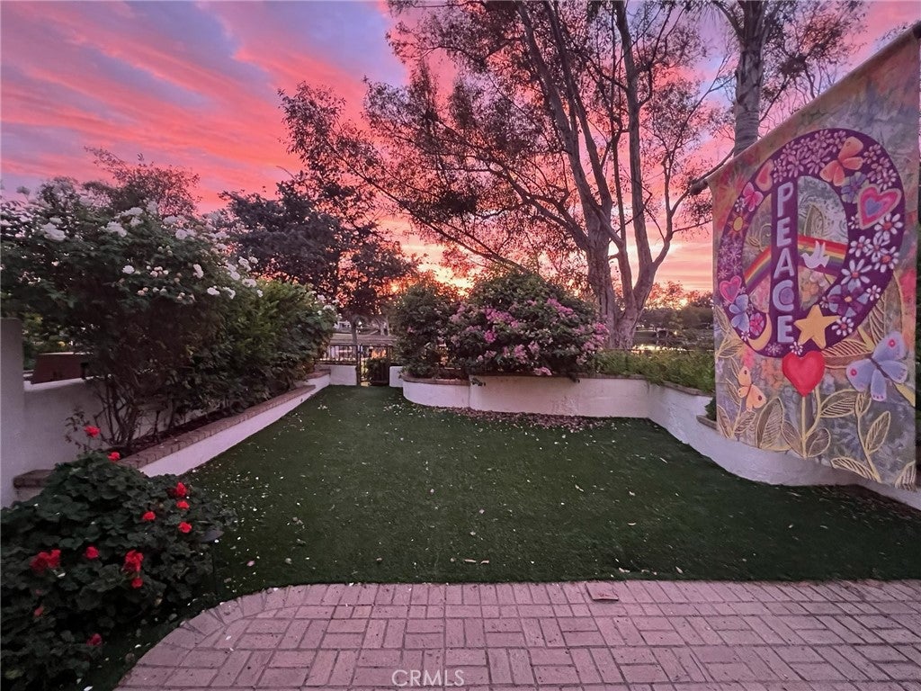 31 Calle Melinda
